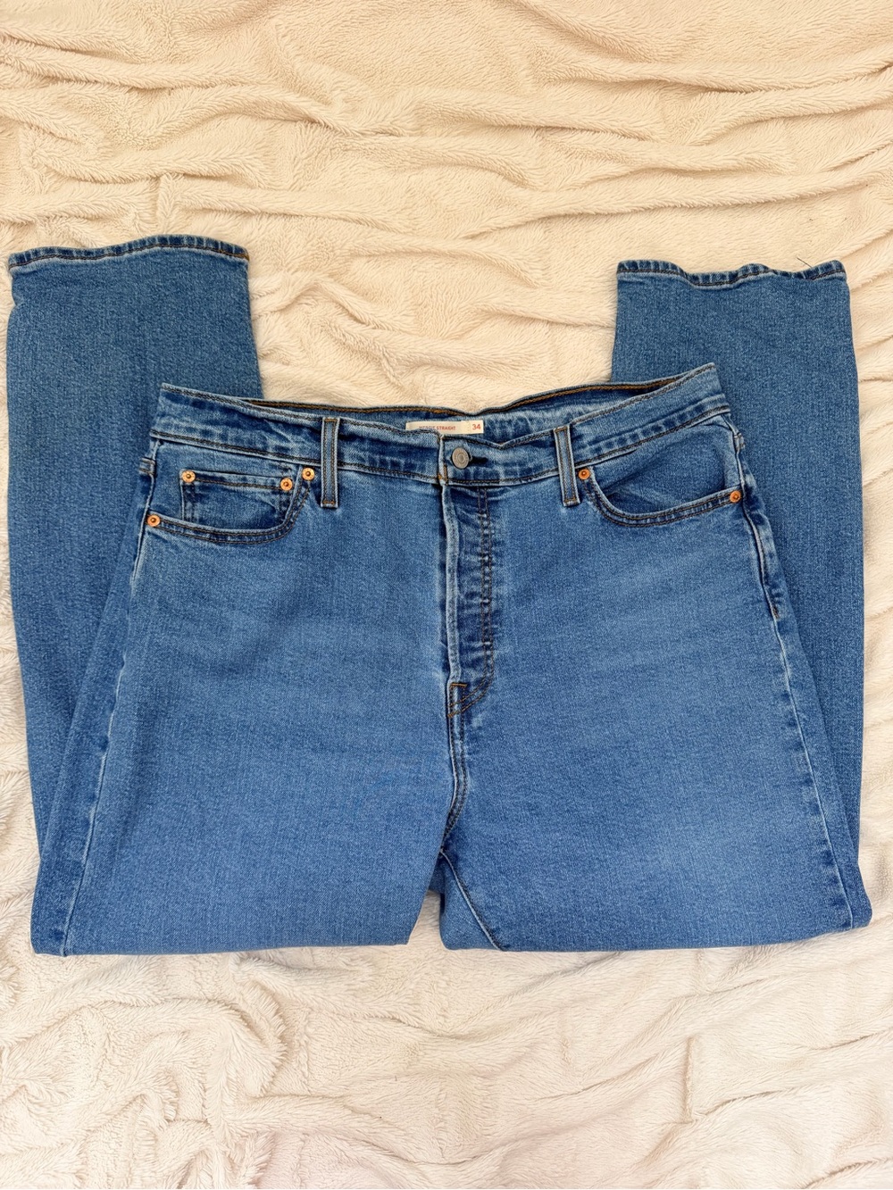 Levi’s Wedgie Straight denim jeans straight-leg medium wash women’s Sz 34